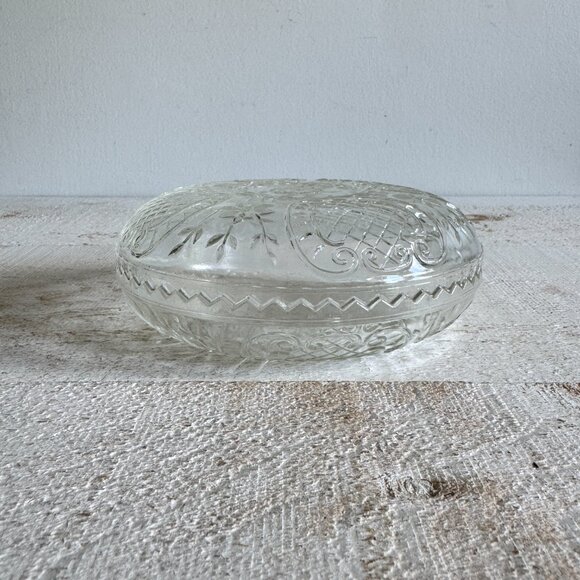 Vintage Clear Glass Round Lidded Candy Dish - Picture 2 of 11